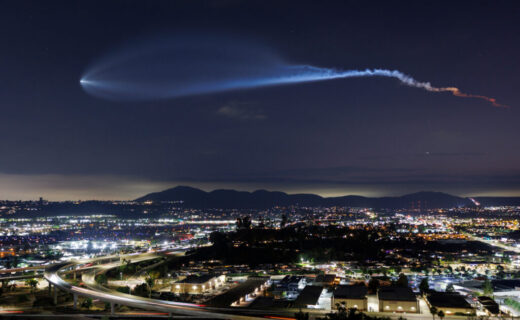 A Commercial Space Race Prompts a Thorny Question: Who Owns the Sky?