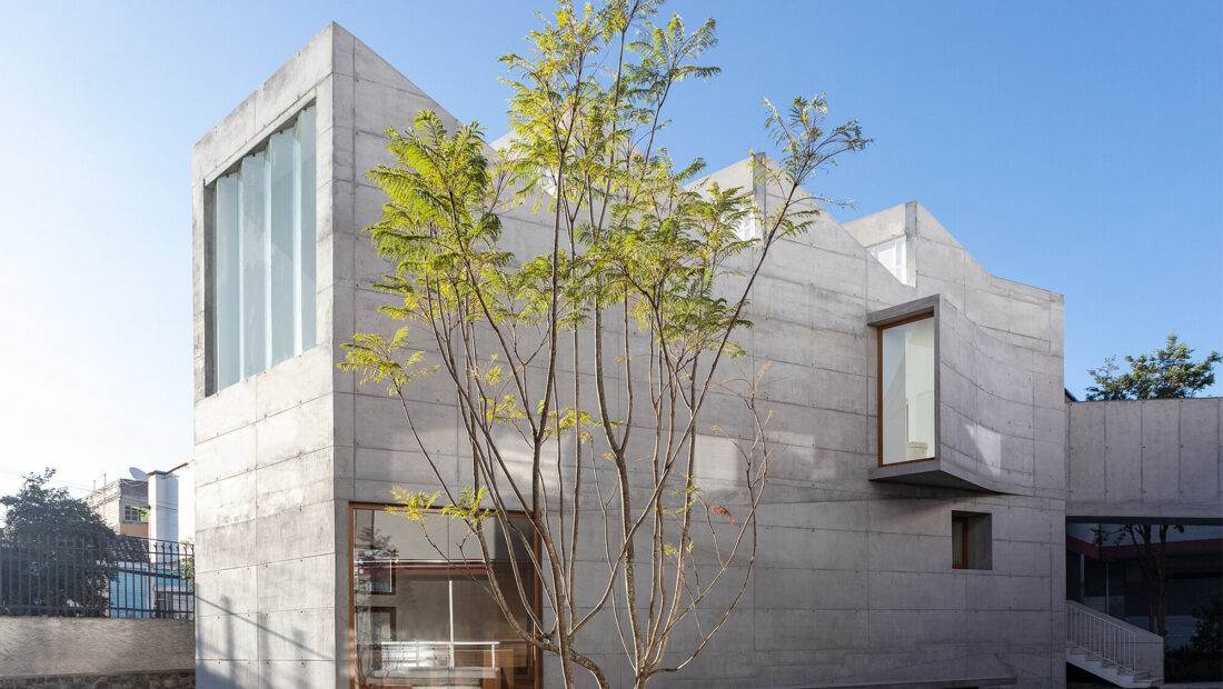 Art Building – Cardenal Spellman Educational Unit / STUDIO BLUR