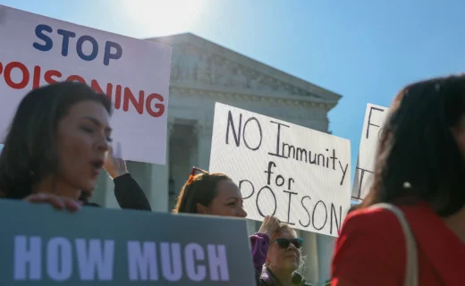 The quiet push to shield pesticide makers from lawsuits