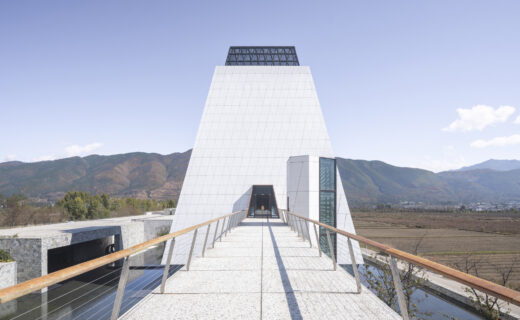 YunTuo Distillery / OLI Architecture