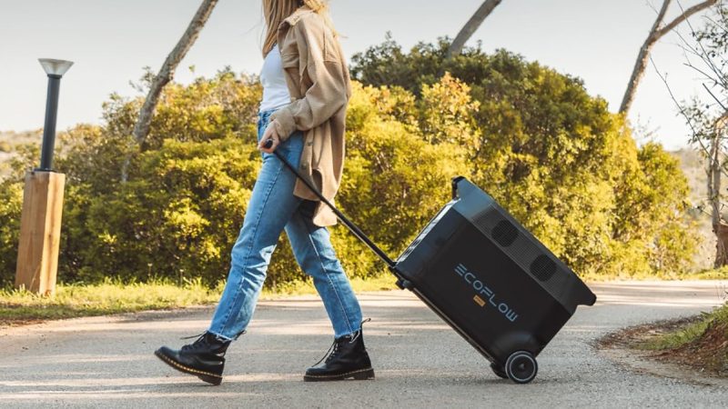 Anker SOLIX Summer Camp power station sale with exclusive savings from $189, HiEHA CarPlay SU8 2.0 e-bike low, EcoFlow, more