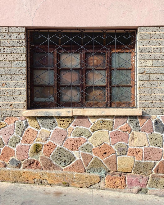 Ground Truth: How the BCIE Headquarters in Honduras Spoke Through Local Stone
