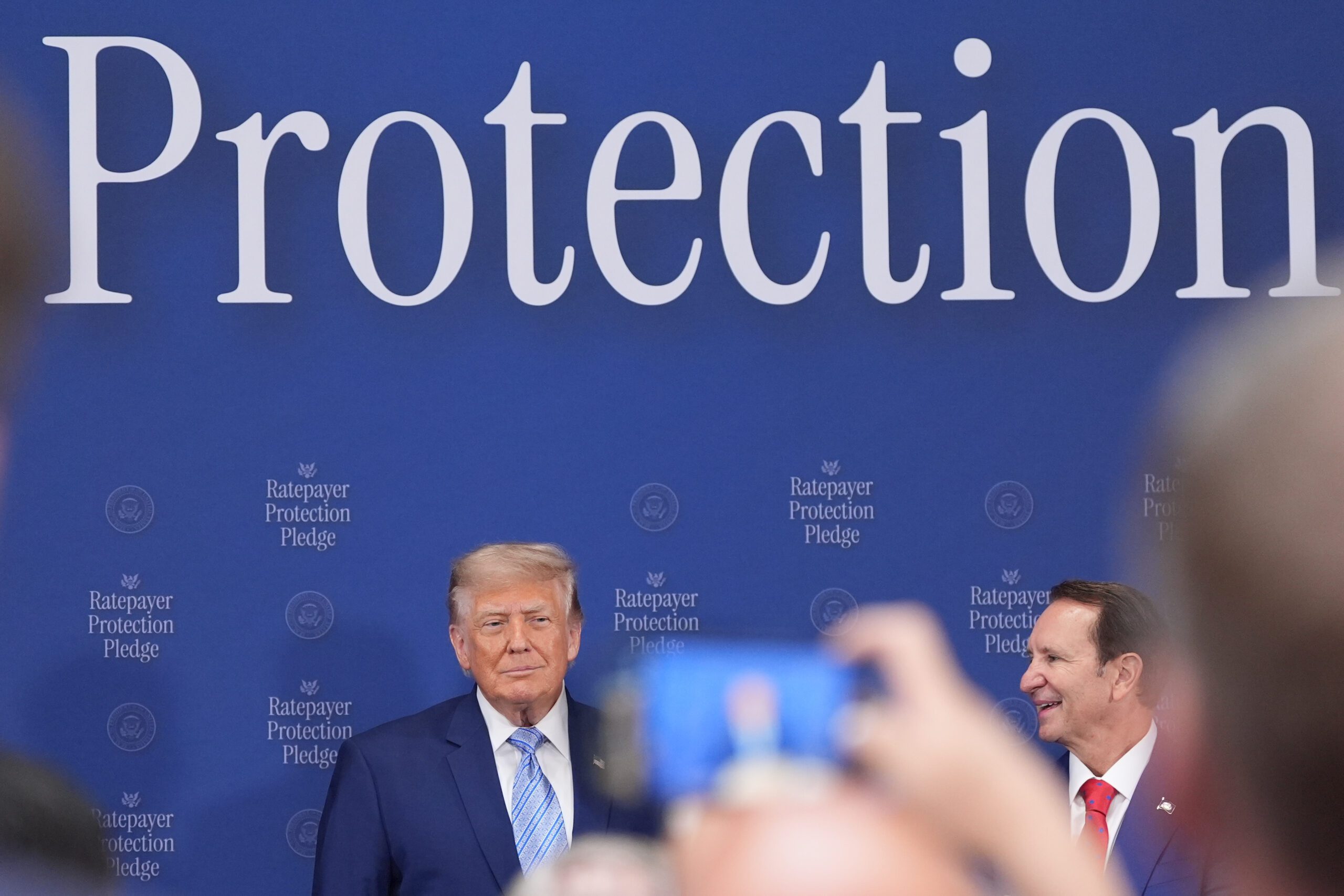 Dozens of utilities join pledge pledge to protect consumers from high bills from AI data centers