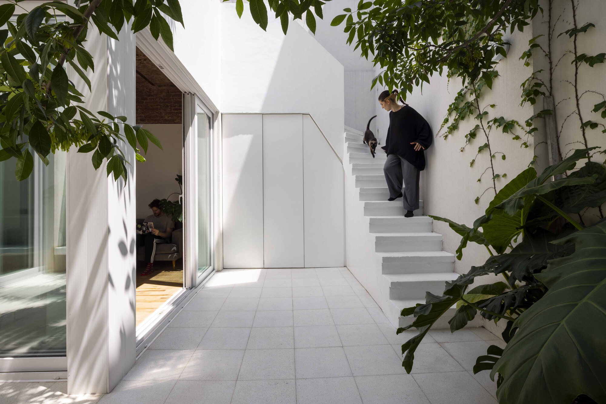 PH Juana / Estudio NU