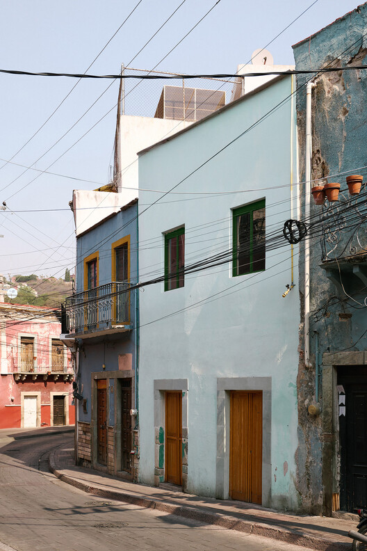 Hotel Casa de las Abuelas / LANZA Atelier