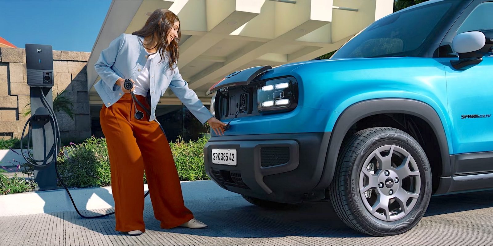 GM offers free charging to more of its Latin American Chevy customers