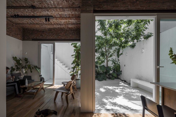 PH Juana / Estudio NU
