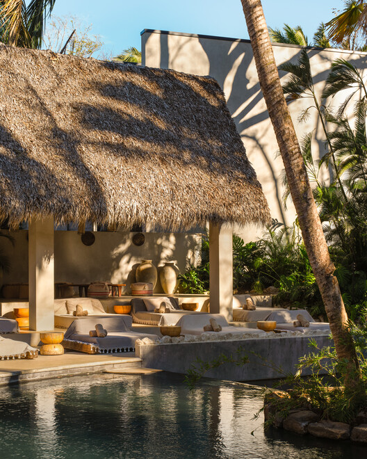 Esh Hotel and Spa / FAMM Arquitectura + Sulkin Askenazi