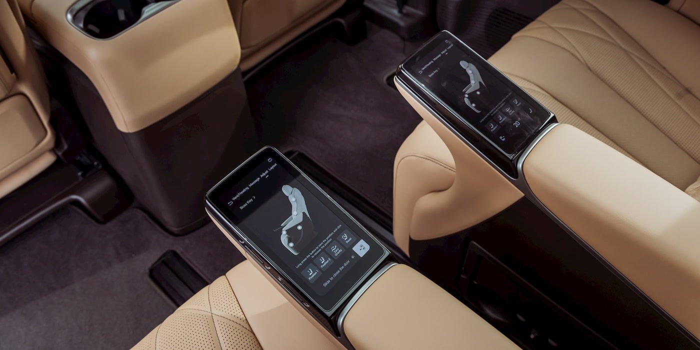 BYD undercuts luxury rivals with its first 7-seat premium MPV in the UK