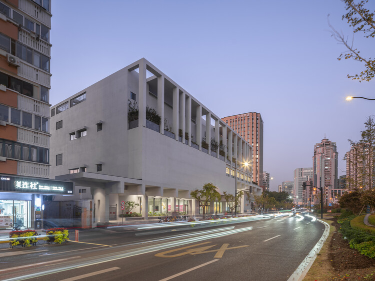 Research Centre for Yu Yi Educational Thought / TM Studio