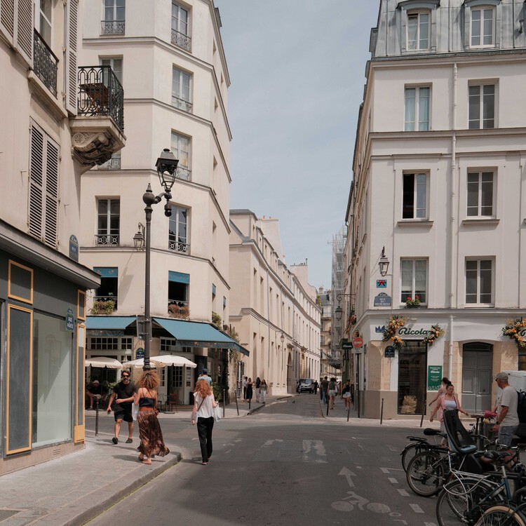 Rue Pavée, renovation project for a complex of historic buildings in Paris / MARS Architectes
