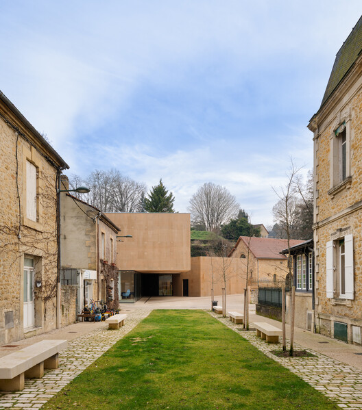 Construction of a Media Library and Redesign of a Music School in Sarlat-la-Canéda / Dominique Coulon & associés