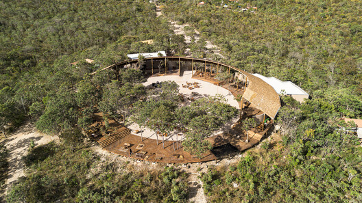 Mirante de São Jorge / Alan Chu