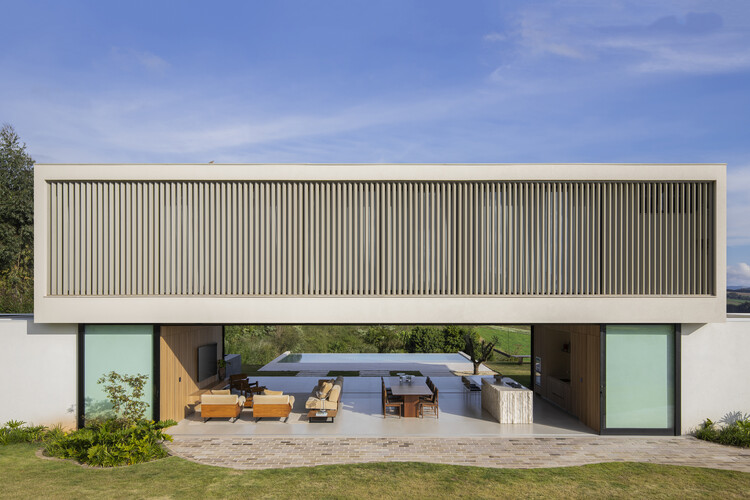 Bom Retiro House / Michel Macedo Arquitetos
