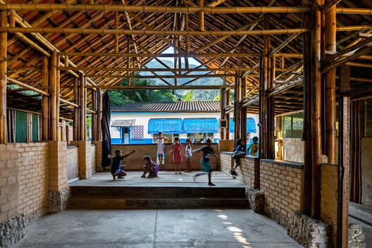 Community Architecture in Brazil: 4 Projects for Social Transformation
