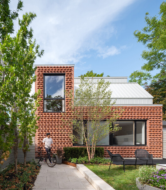 Garden Laneway House / Williamson Williamson
