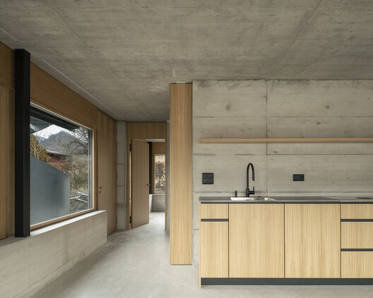 Caloz Bramois House / R2A Architectes