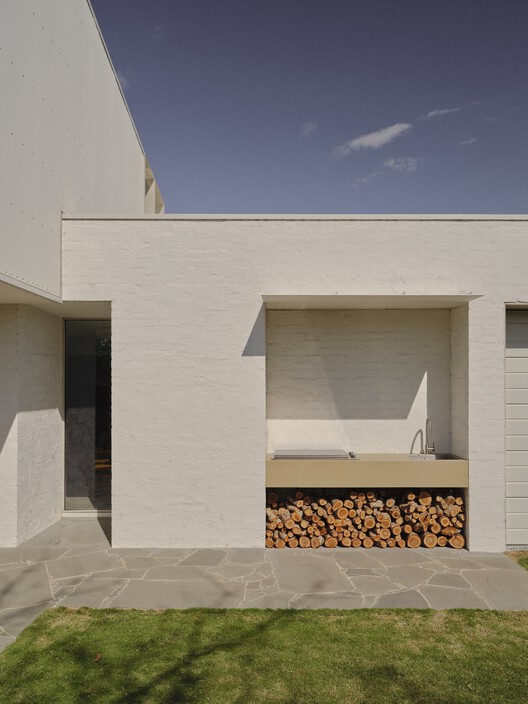 Maribyrnong I House / Studio Ceravolo