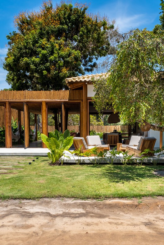 Scarlet House / Frederico Zanelato | Arquitetos