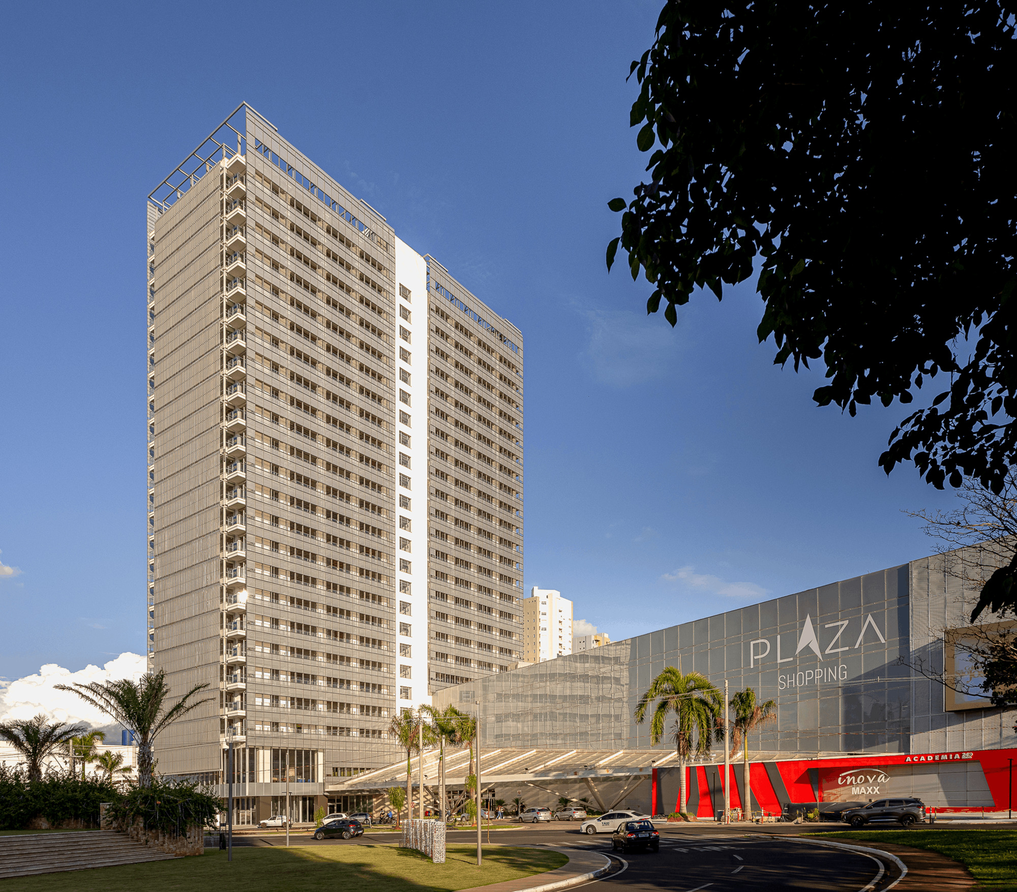 Plaza Corporate – North Tower / Biselli Katchborian Arquitetos