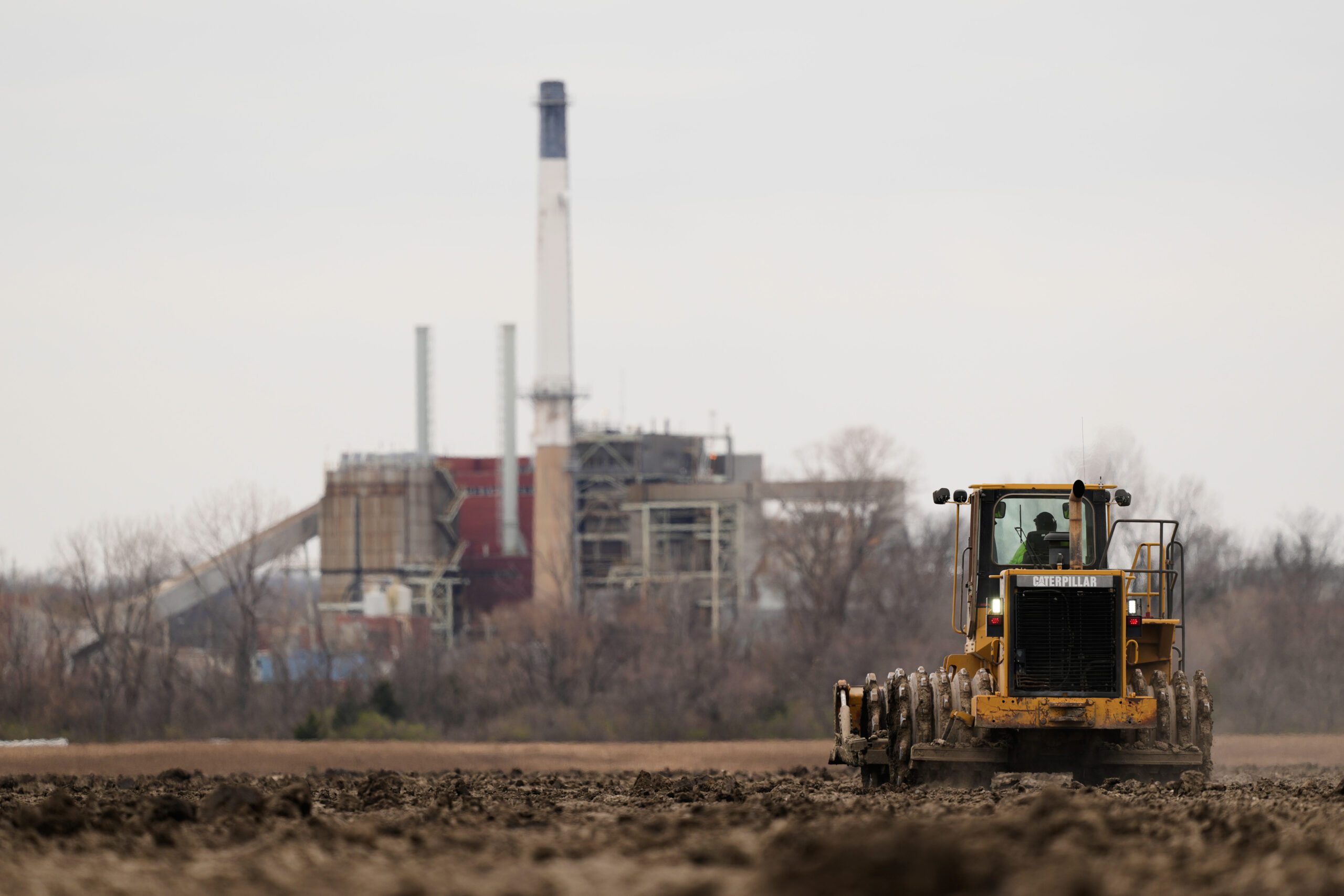 Energy Department will spend $2 billion to squeeze more electricity from the aging power grid