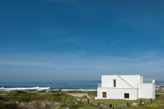 CASA ÂNCORA / Tiago Sousa