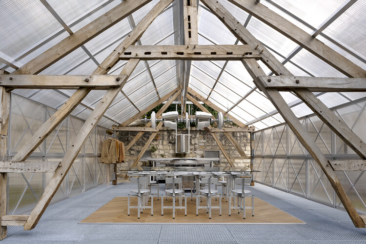 Thinking Through the Hand: Atelier CRAFT on Design and Making