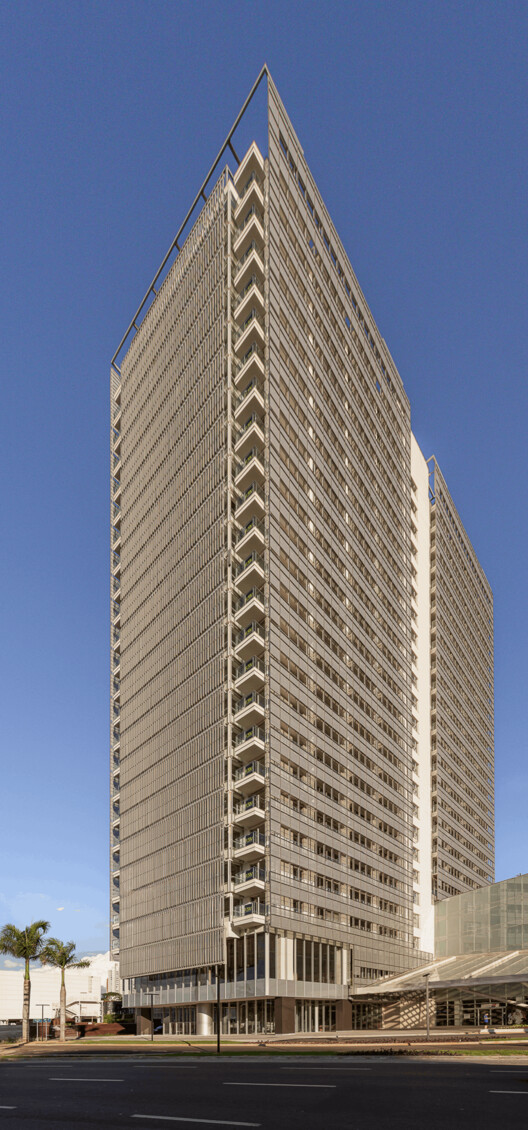 Plaza Corporate – North Tower / Biselli Katchborian Arquitetos