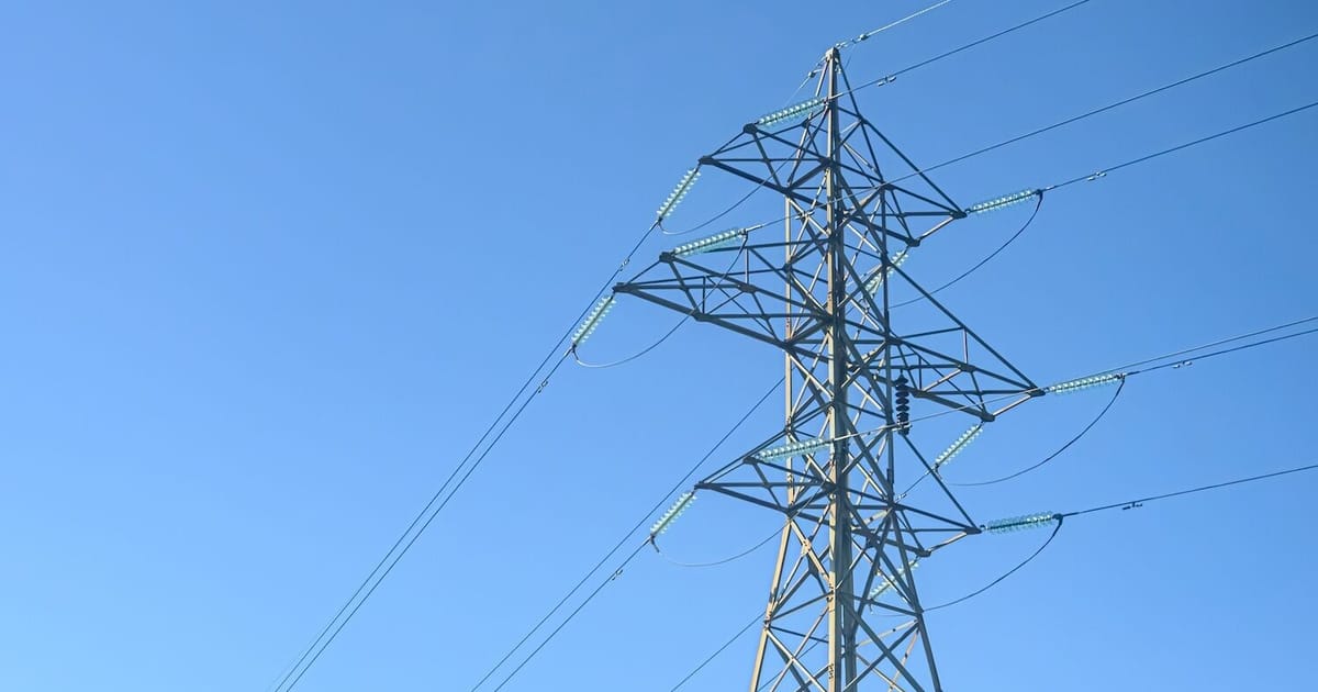 This novel power line could link 3 grids across 3 time zones