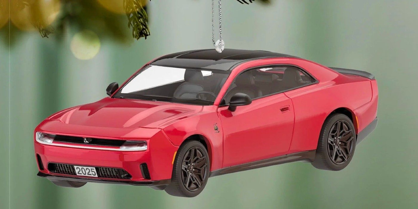 Charge up your Christmas tree with this Hallmark Keepsake Daytona Scat Pack