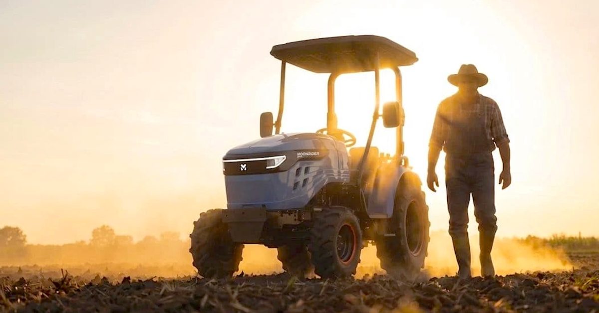 GoSun built a practical electric tractor that charges itself with solar panels 