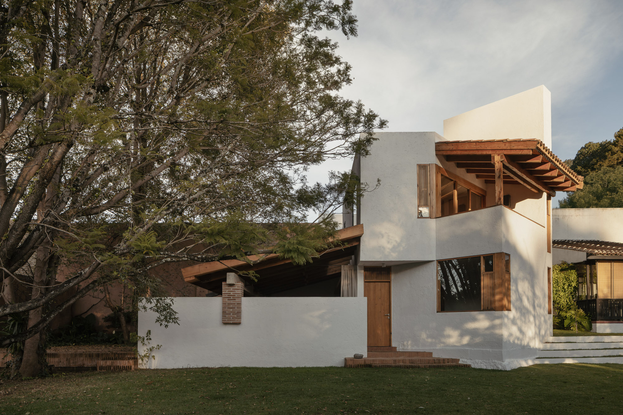 Casa Amona / COLAR Colectivo de Arquitectura