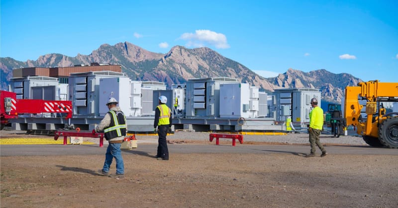 A new class of batteries helps data centers play nicely with the grid