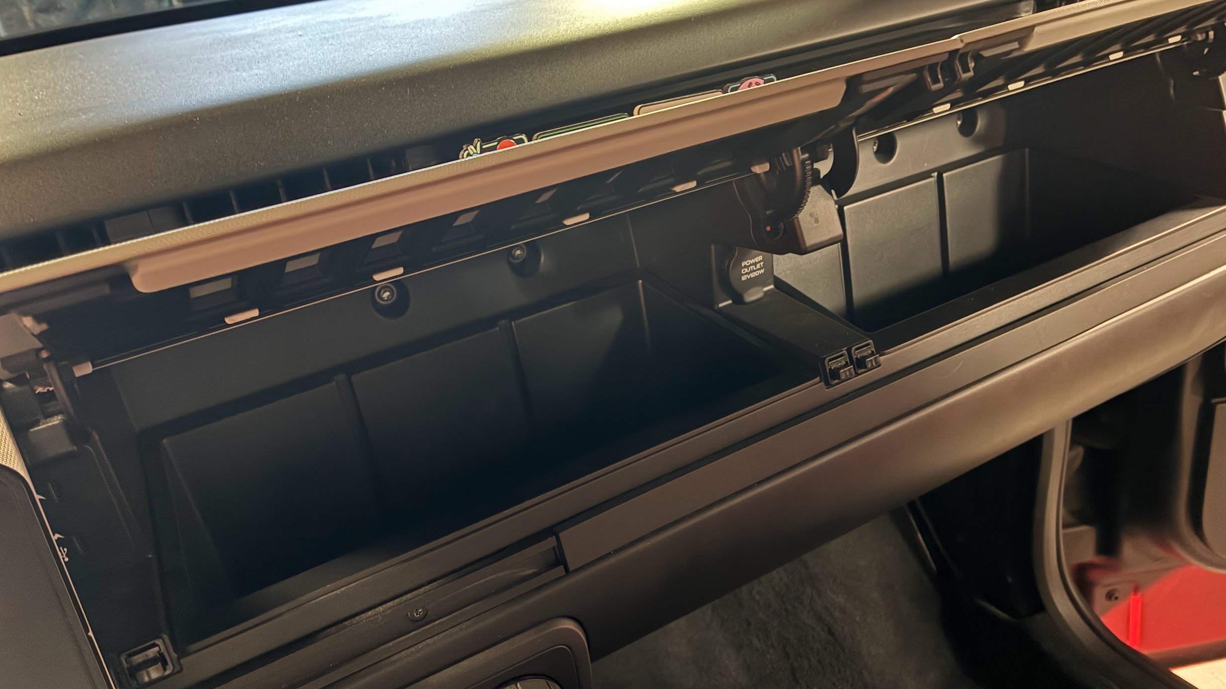 Slate Auto opens first ever test drive and experience center in Chicago