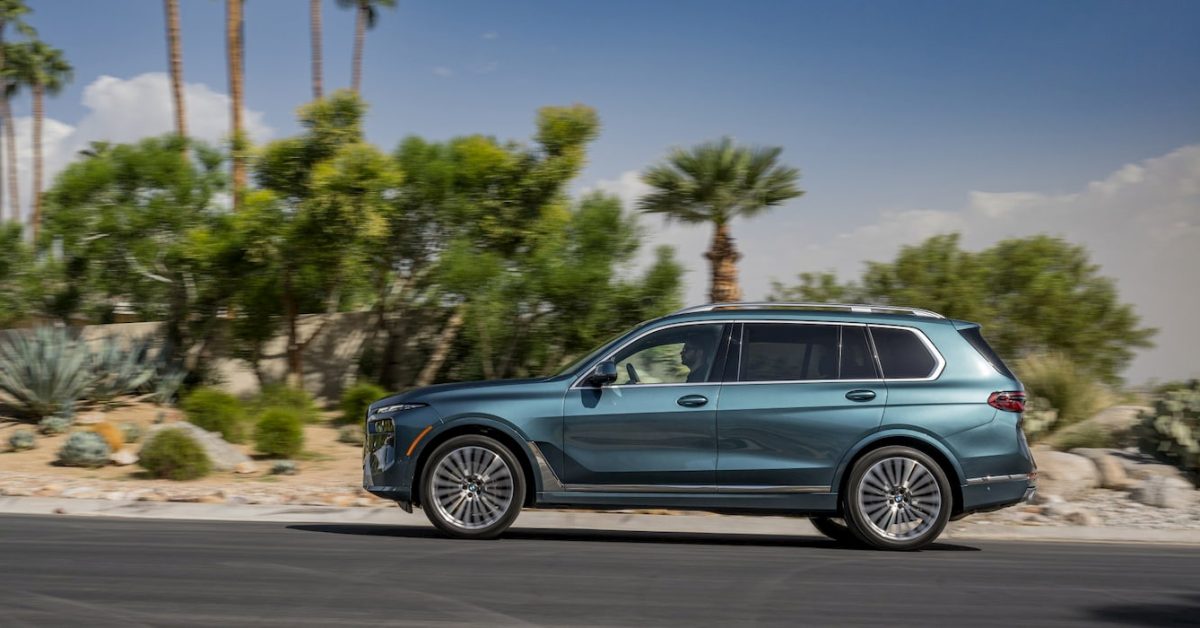 BMW is going upscale with its first 3-row EV, the iX7